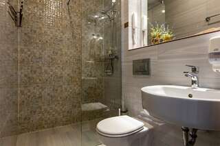 Гостиница Регина Санкт-Петербург Комфорт улучшенный-8